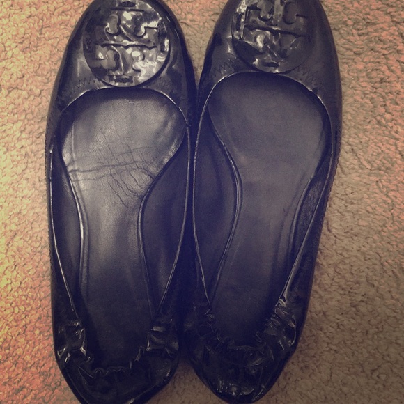 Tory Burch Shoes - Black Tory Burch patent leather flats